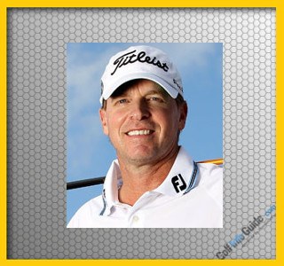 Steve Stricker: Firm Wrists Throughout Golf Swing